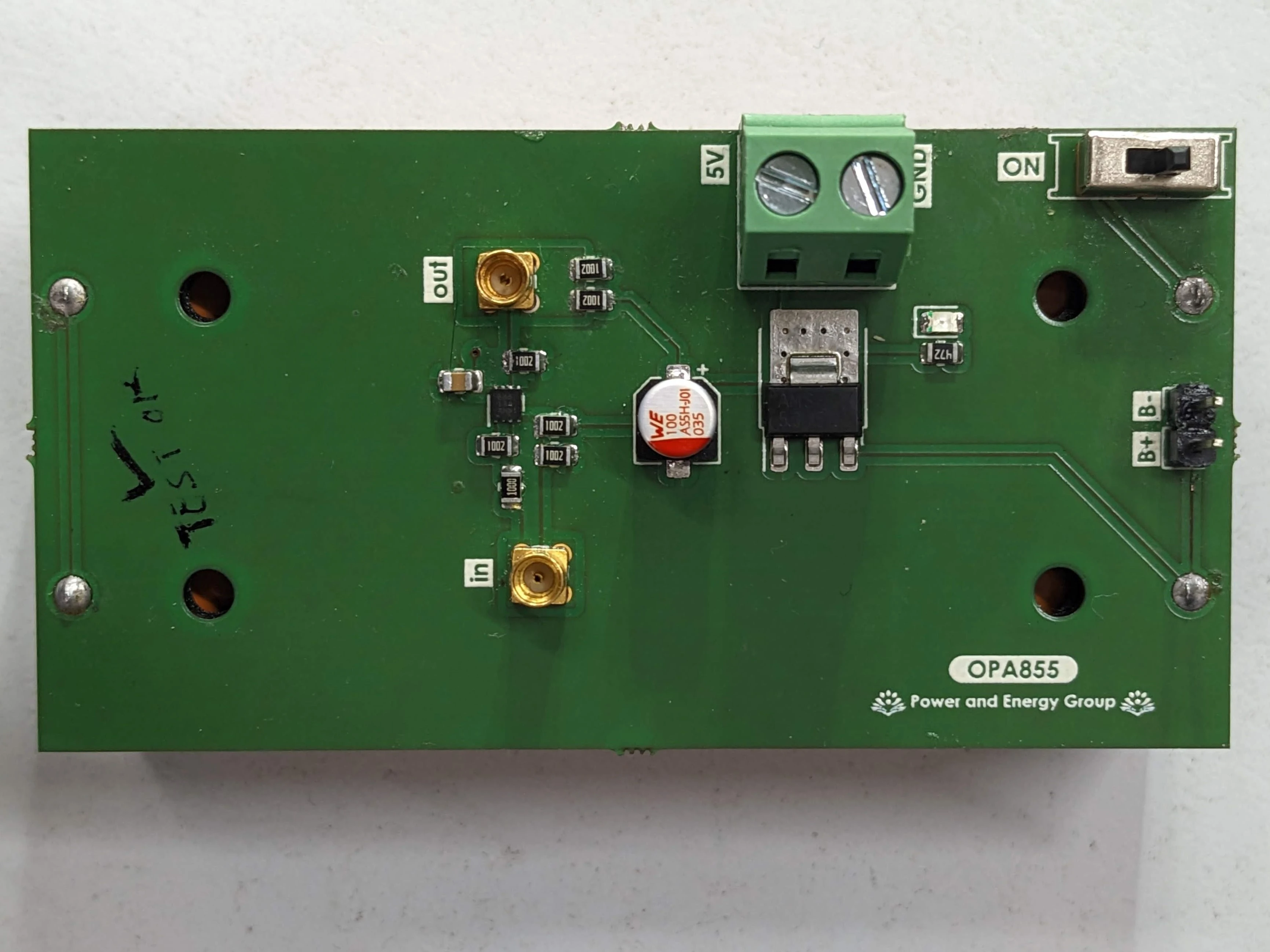 texas instruments opa855 OpAmp microscopic view